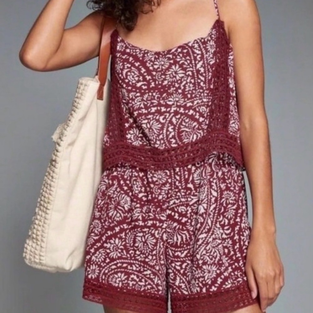 Abercrombie & Fitch Boho Floral Lace Trim Romper Burgundy White Size M NWOT - Picture 3 of 3